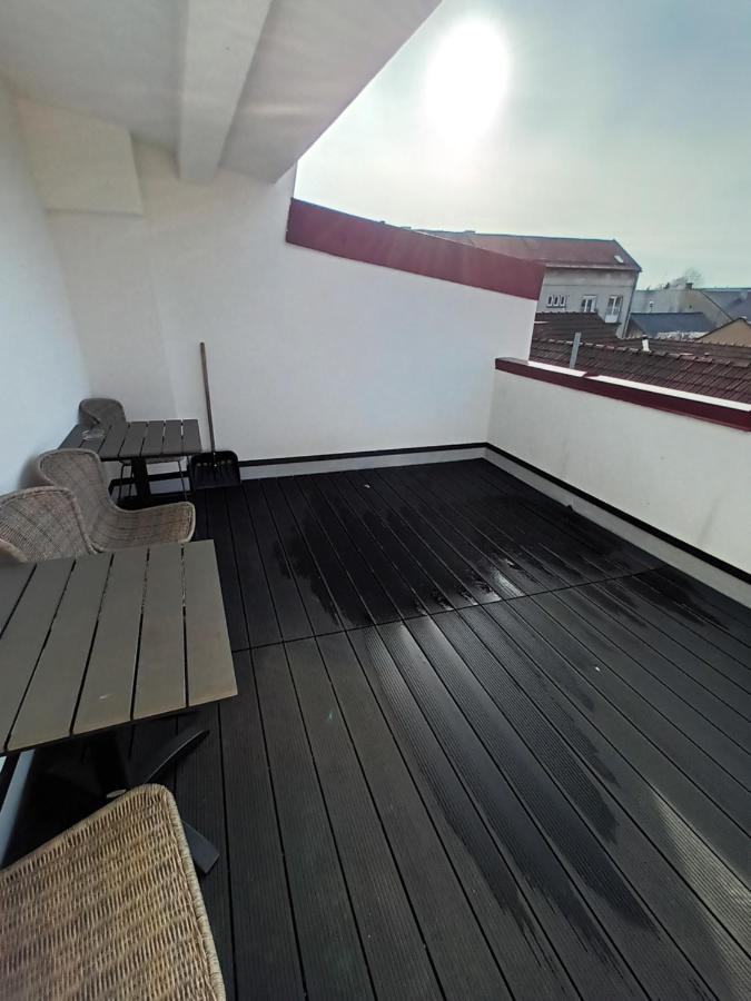 Old Town Studio Apartments Baia Mare Bagian luar foto