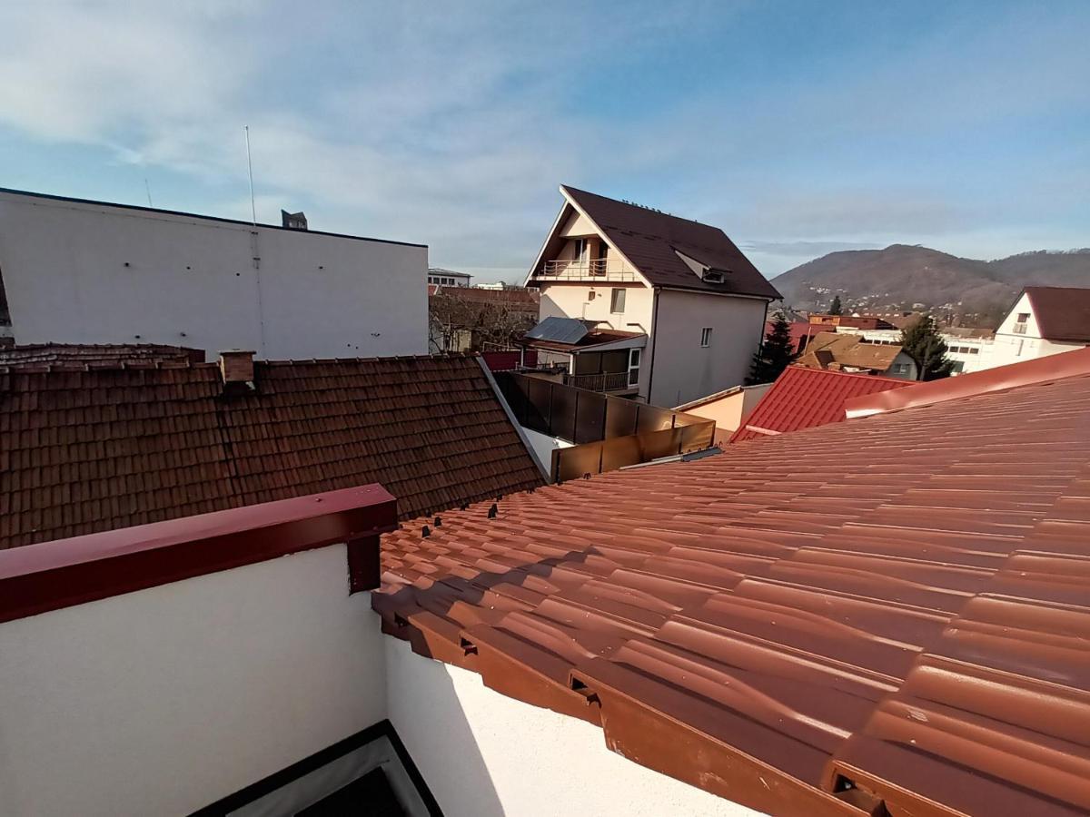 Old Town Studio Apartments Baia Mare Bagian luar foto