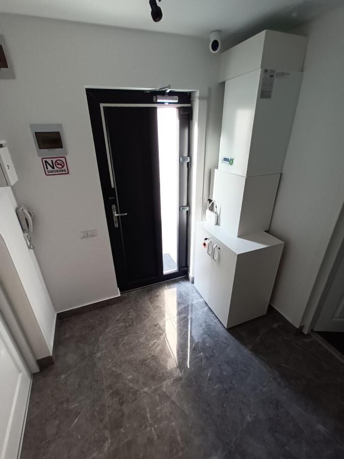 Old Town Studio Apartments Baia Mare Bagian luar foto